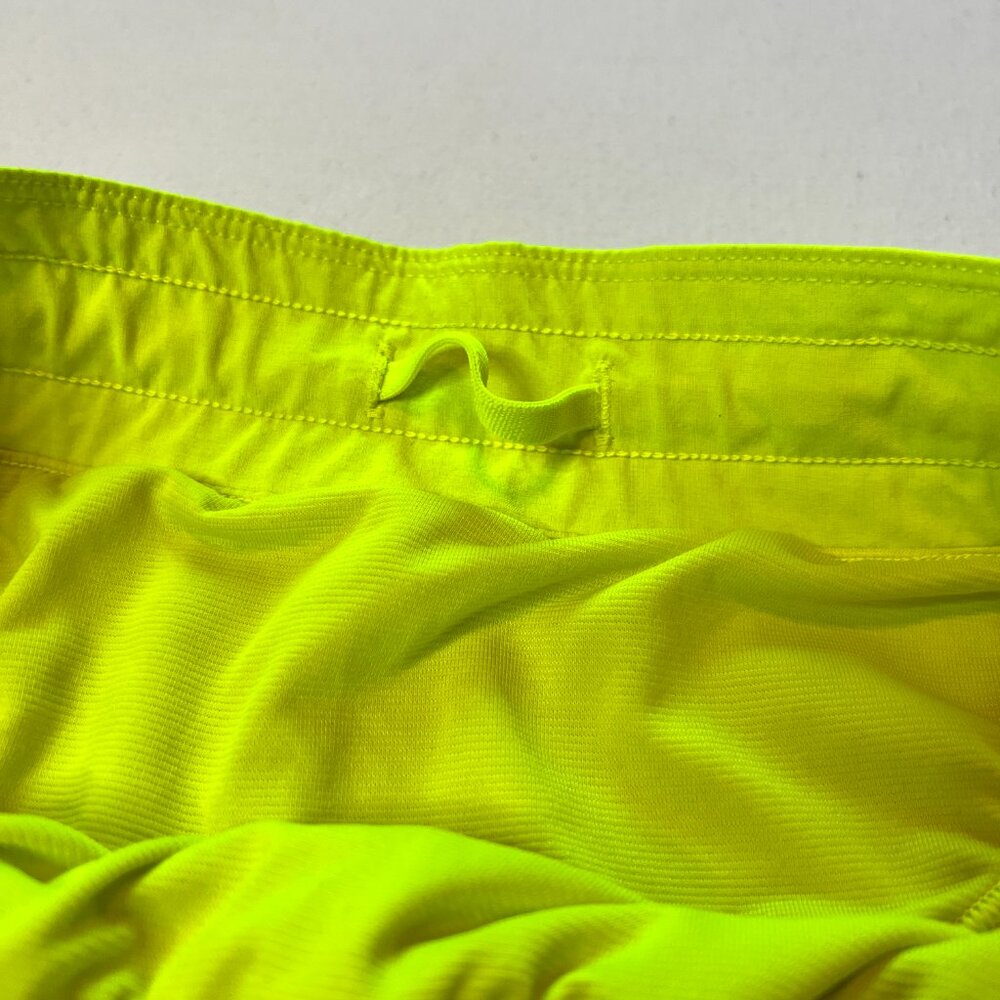 Lululemon Neon Yellow Hi Low Shorts Women Size Small - Picture 6 of 11